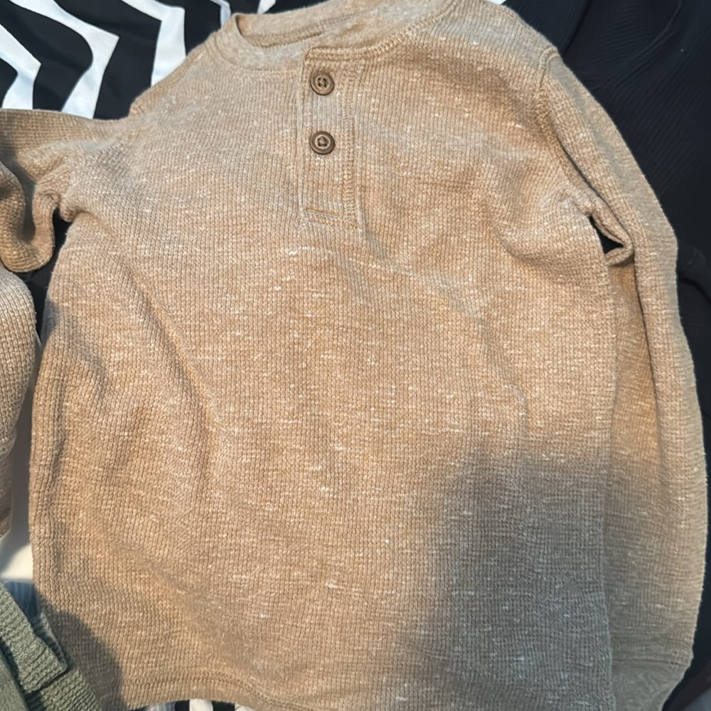 Assorted Ribbed Long Sleeve Tops - Picture 3 of 6